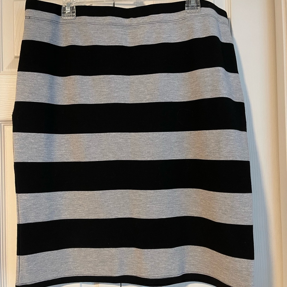 Summer & Sage Skirt